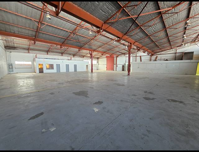 1,266M² WAREHOUSE TO LET IN REUVEN